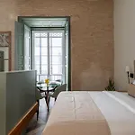 Gravina 31 * セビリア