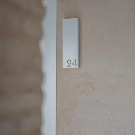 Gravina 31 * Σεβίλλη